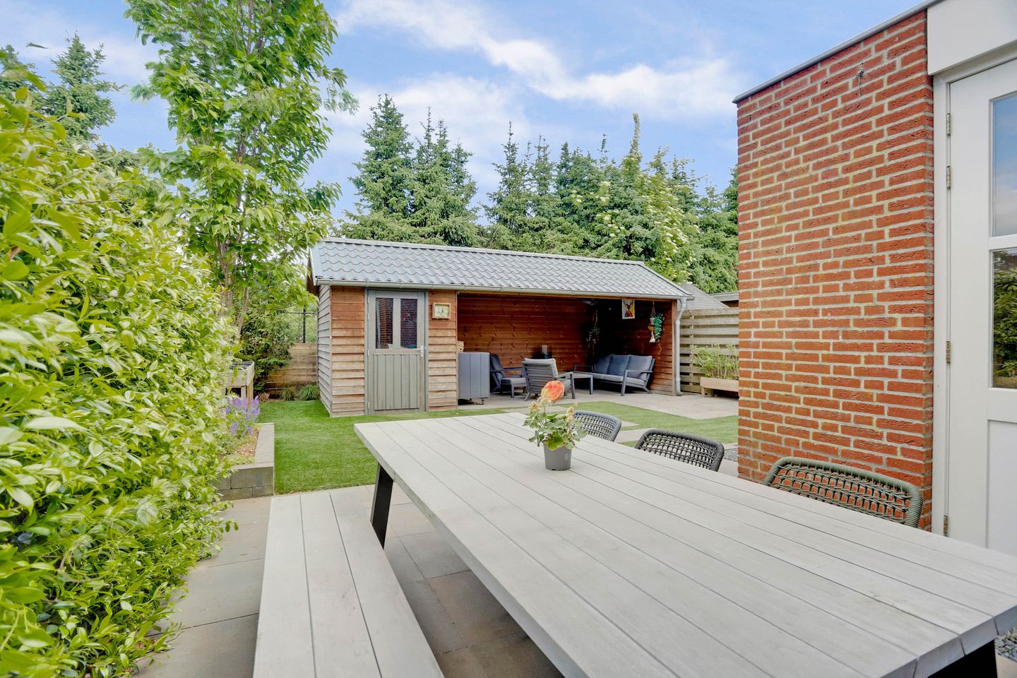 Photo 35 of Clarastraat 25