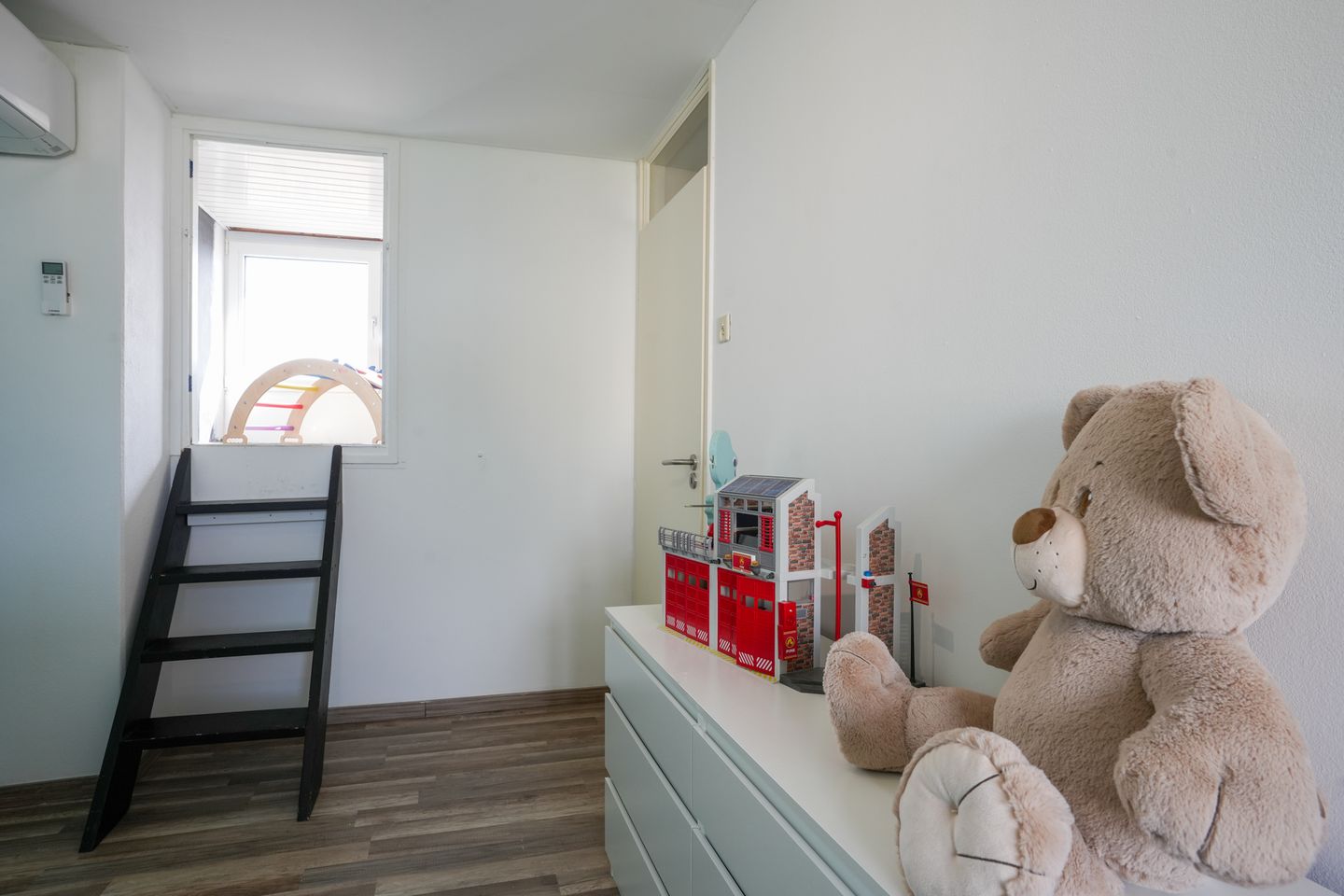 Foto 25 van Henri Hermansstraat 21