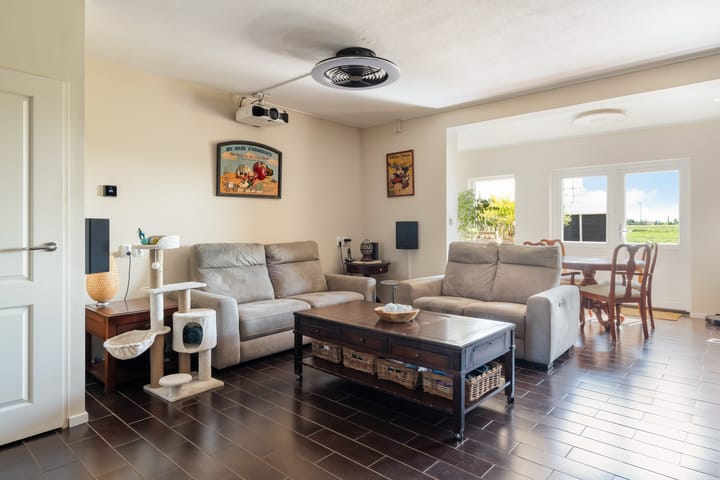 Photo 8 of Parelgras 124