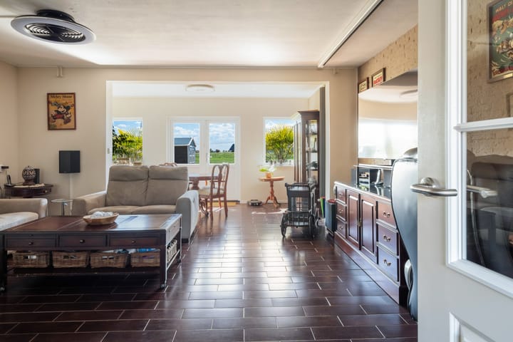 Photo 9 of Parelgras 124