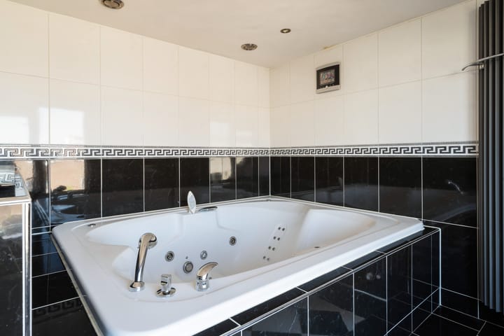 Photo 36 of Parelgras 124