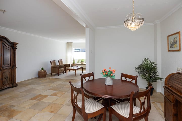 Foto 6 van van Dieststraat 21