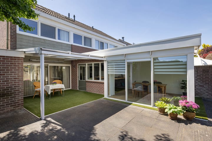 Foto 21 van van Dieststraat 21