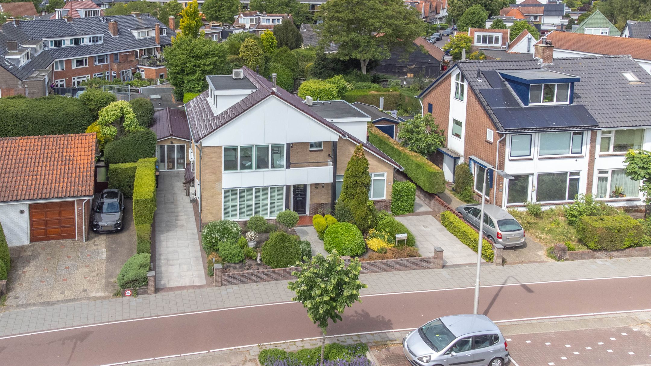 Photo 51 of Van den Vondellaan 10