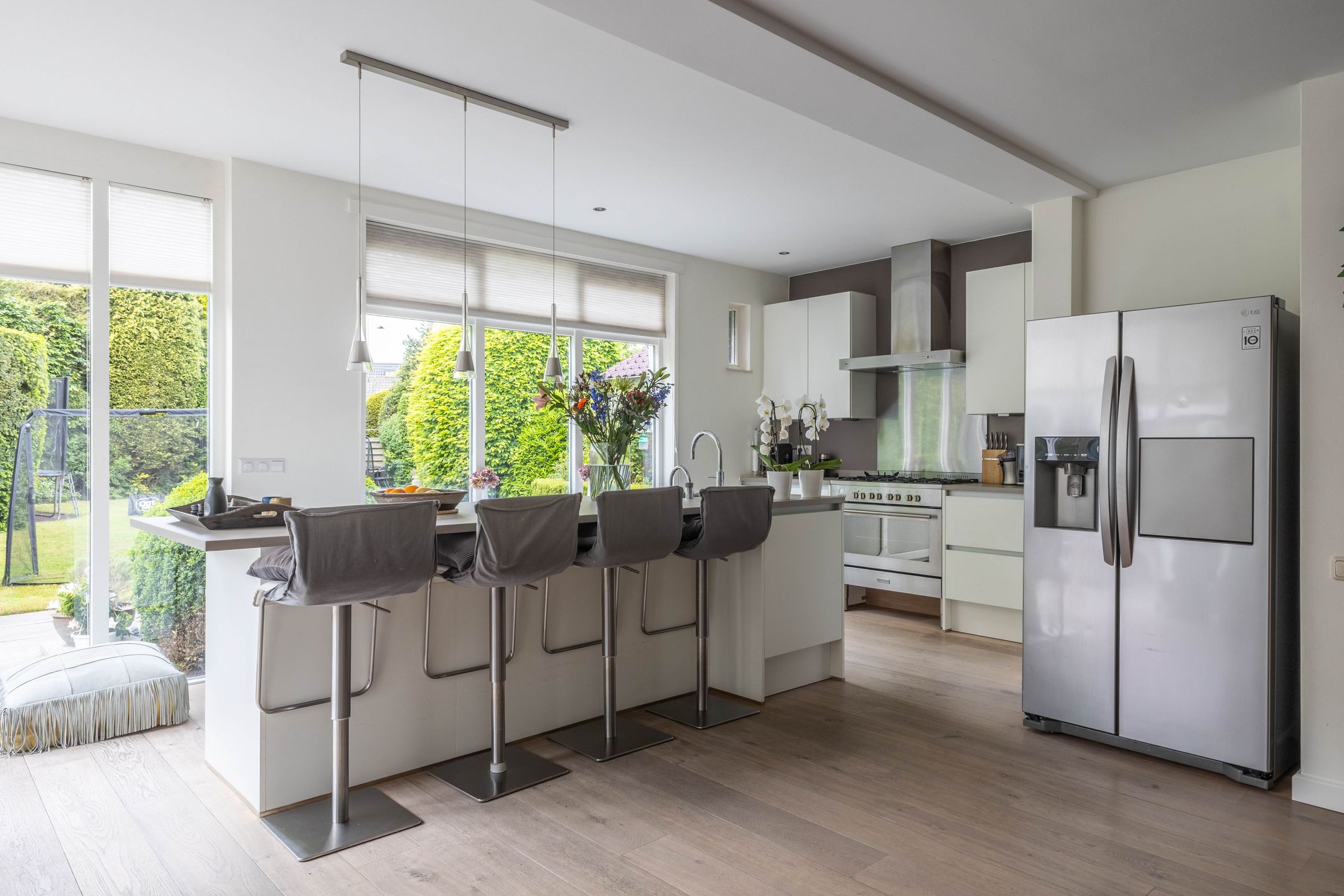 Photo 15 of Van den Vondellaan 10