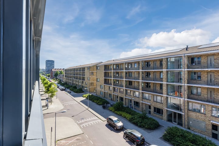 Foto 3 van Derkinderenstraat 162