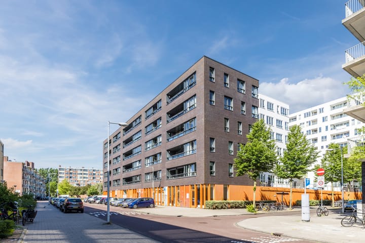 Foto 4 van Derkinderenstraat 162