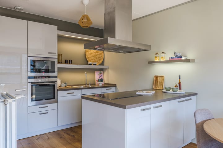 Foto 14 van Derkinderenstraat 162