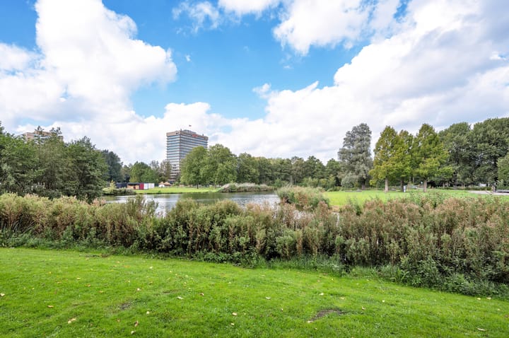 Foto 33 van Derkinderenstraat 162