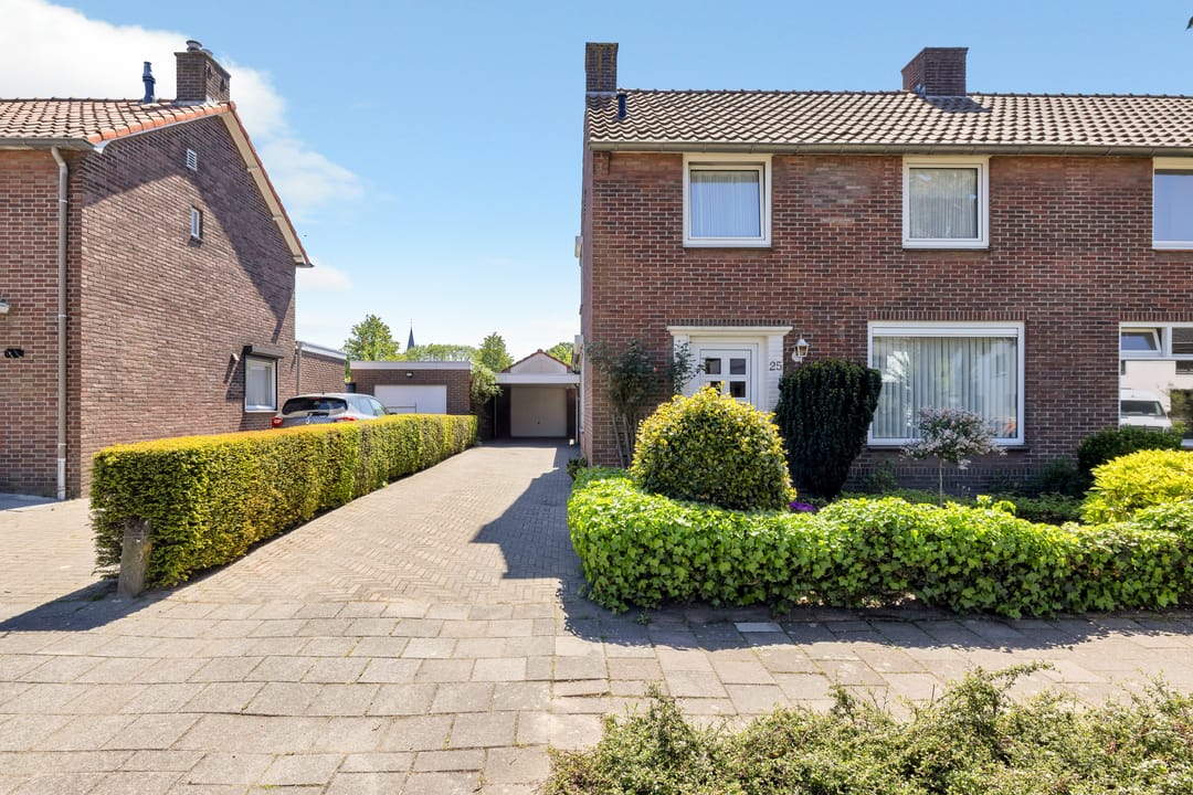 Foto 2 van Meester Rijkenstraat 25