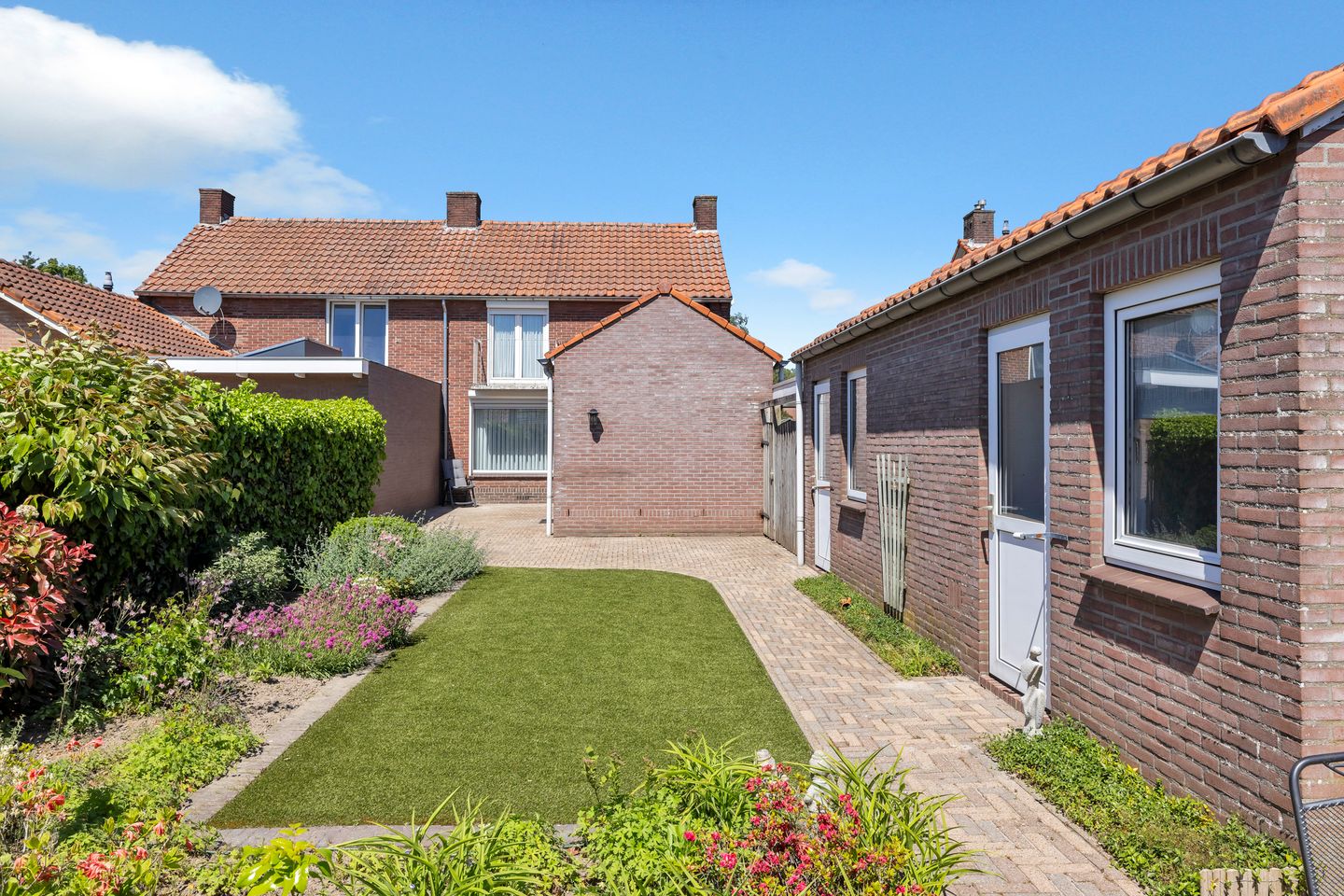 Foto 35 van Meester Rijkenstraat 25