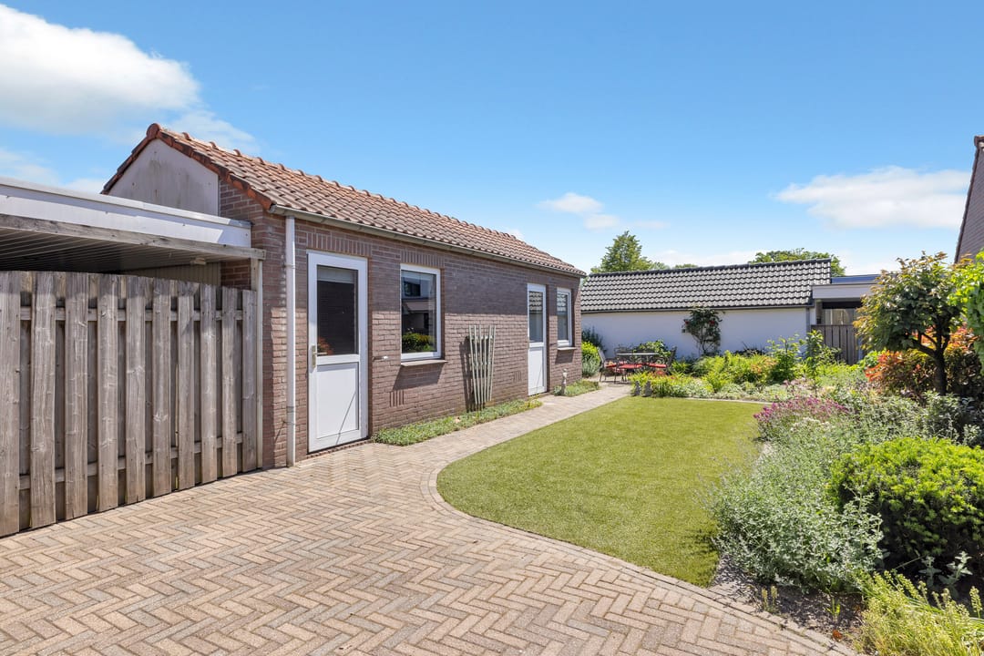 Foto 37 van Meester Rijkenstraat 25