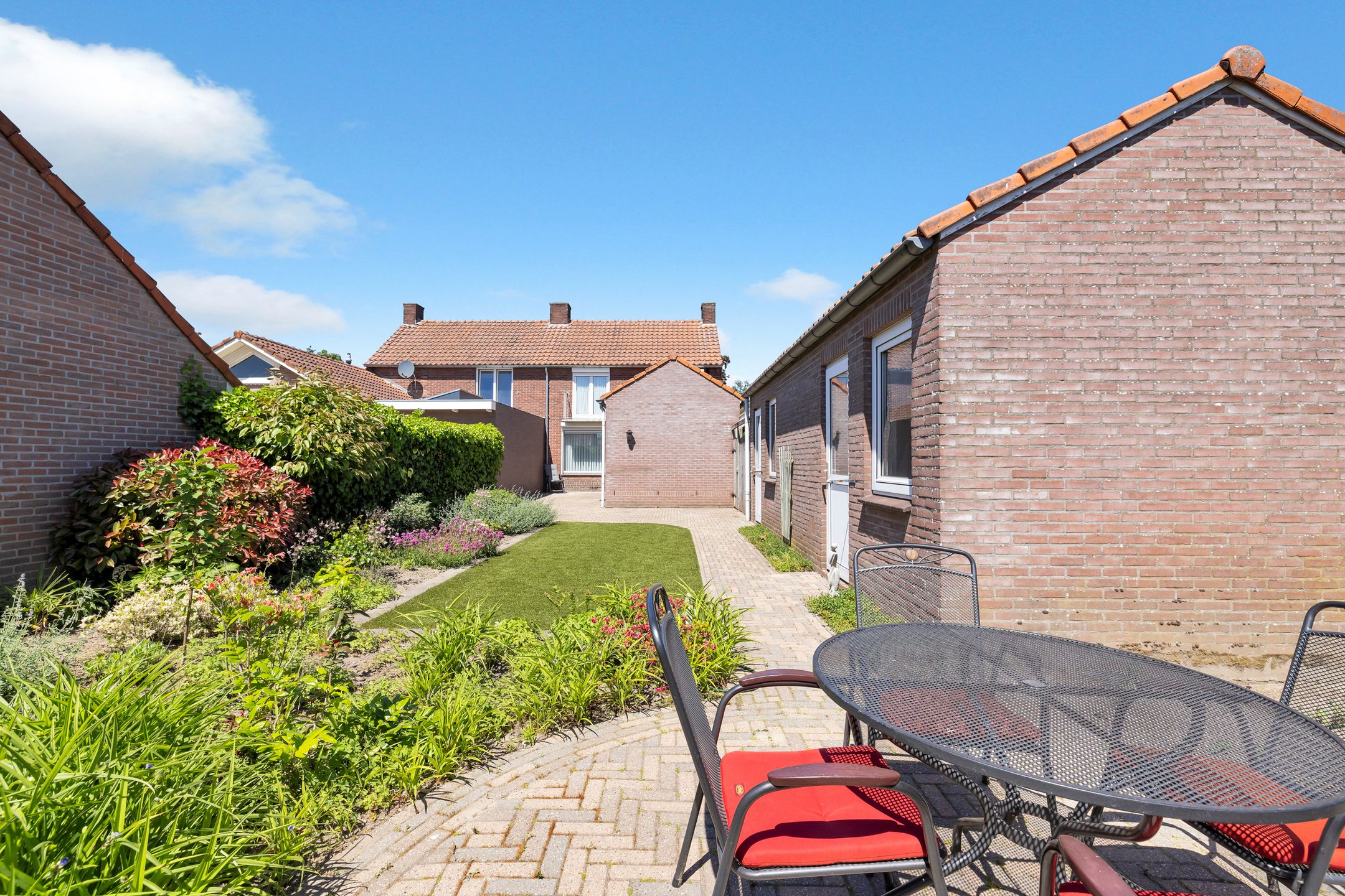 Foto 39 van Meester Rijkenstraat 25