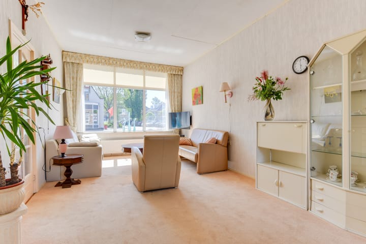 Foto 7 van Kennemerstraatweg 162