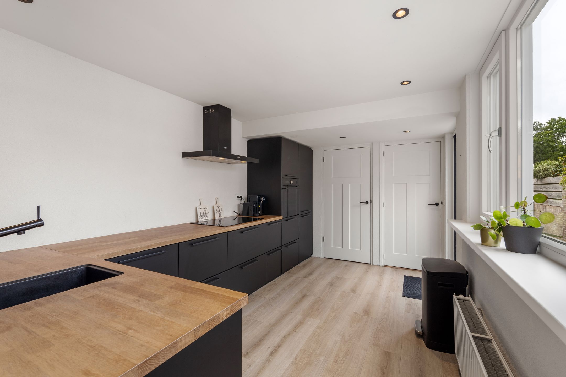 Foto 3 van Boulevard Antverpia 15