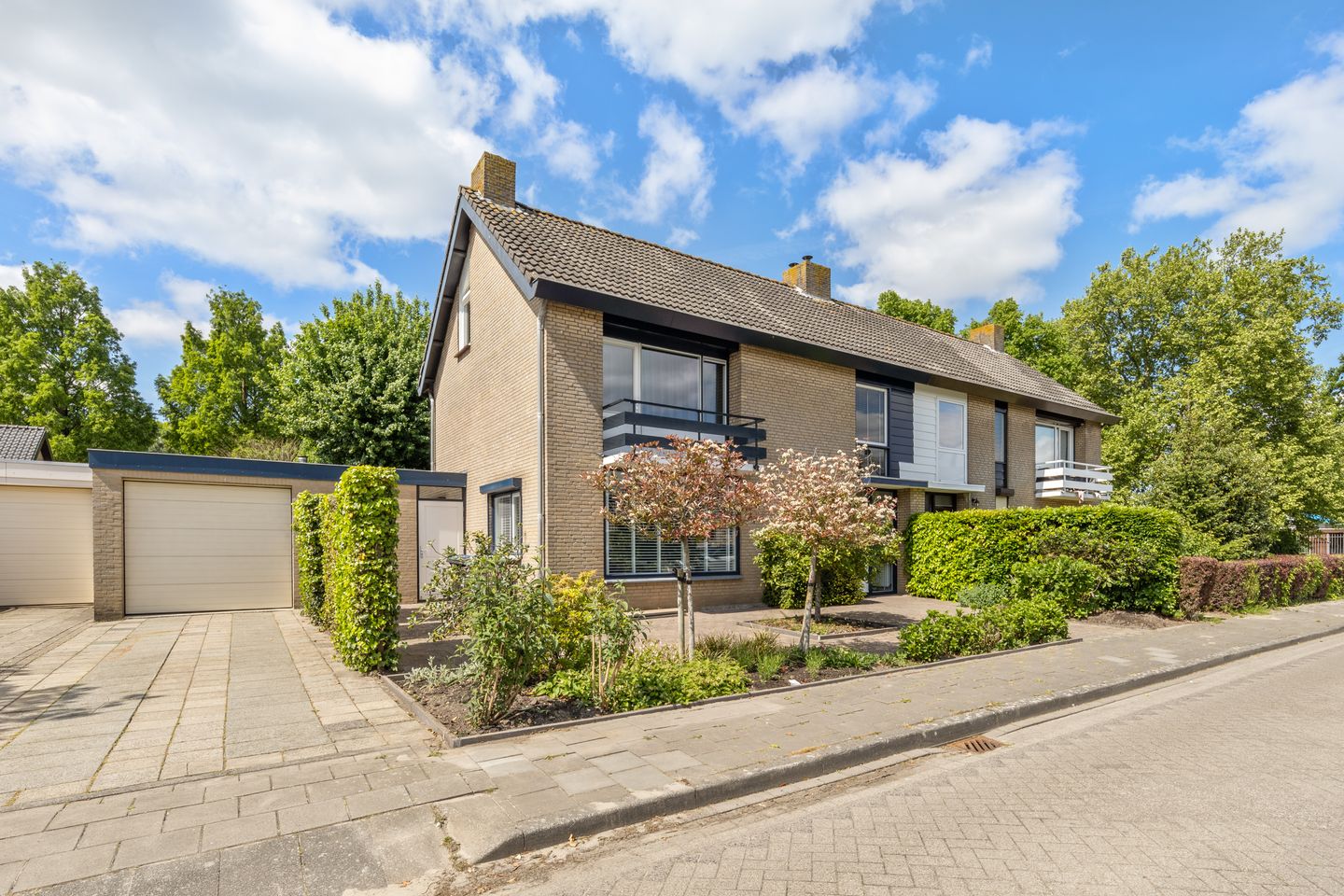 Foto 1 van Pootlaan 10