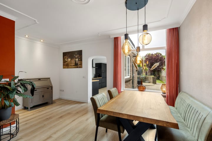 Foto 8 van Boulevard Antverpia 15