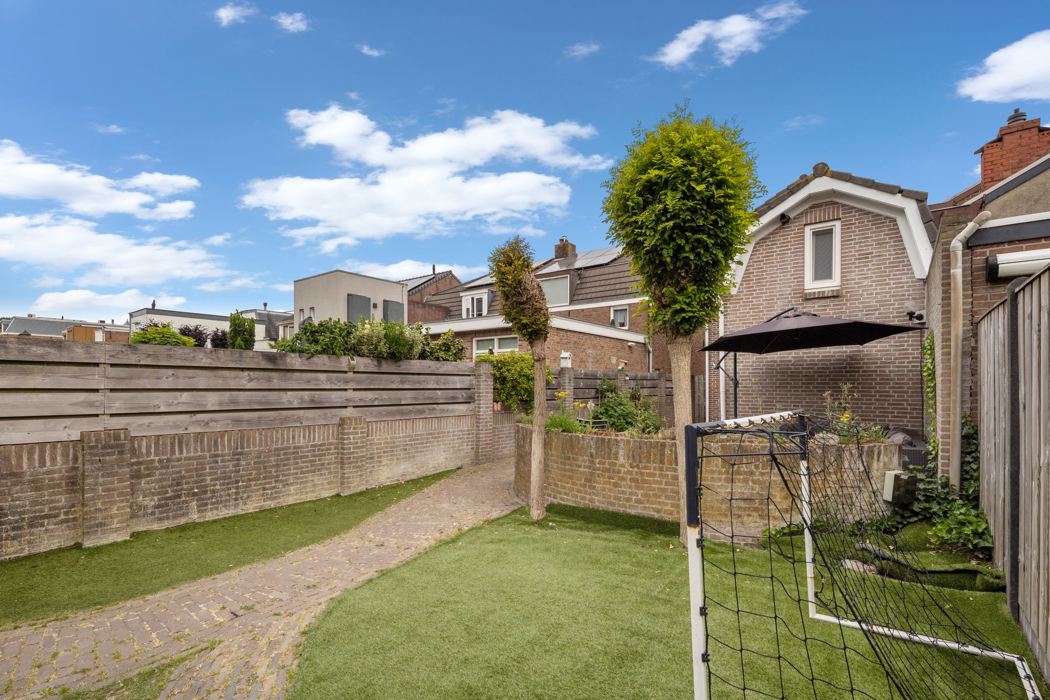 Foto 33 van Boulevard Antverpia 15