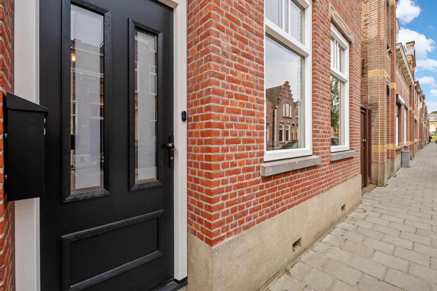 Foto 35 van Boulevard Antverpia 15