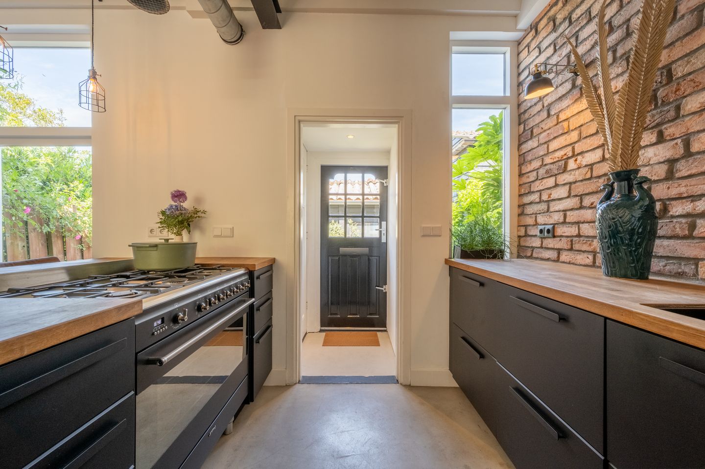 Photo 4 of Koninginneweg 96