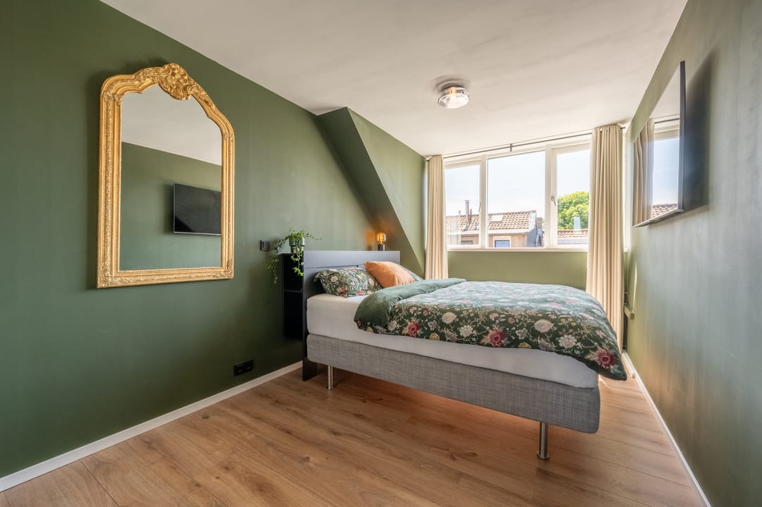 Photo 16 of Koninginneweg 96