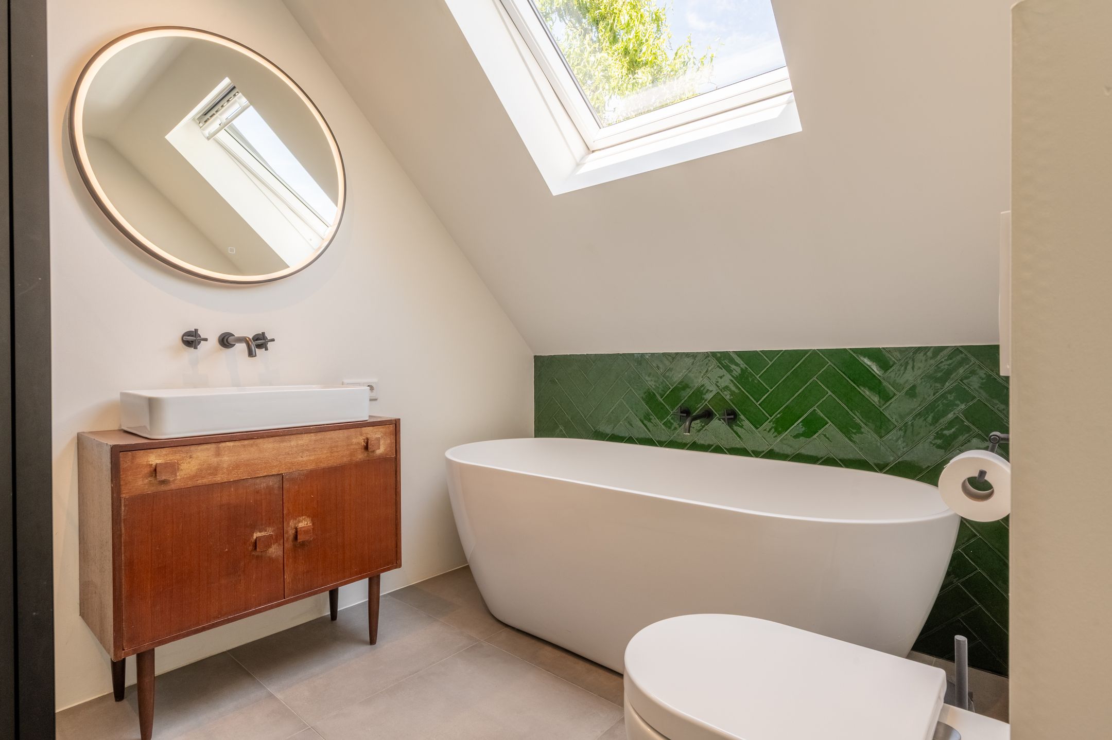 Photo 21 of Koninginneweg 96