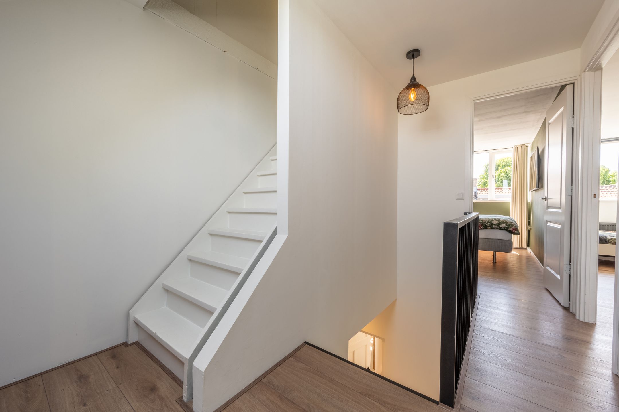 Photo 24 of Koninginneweg 96