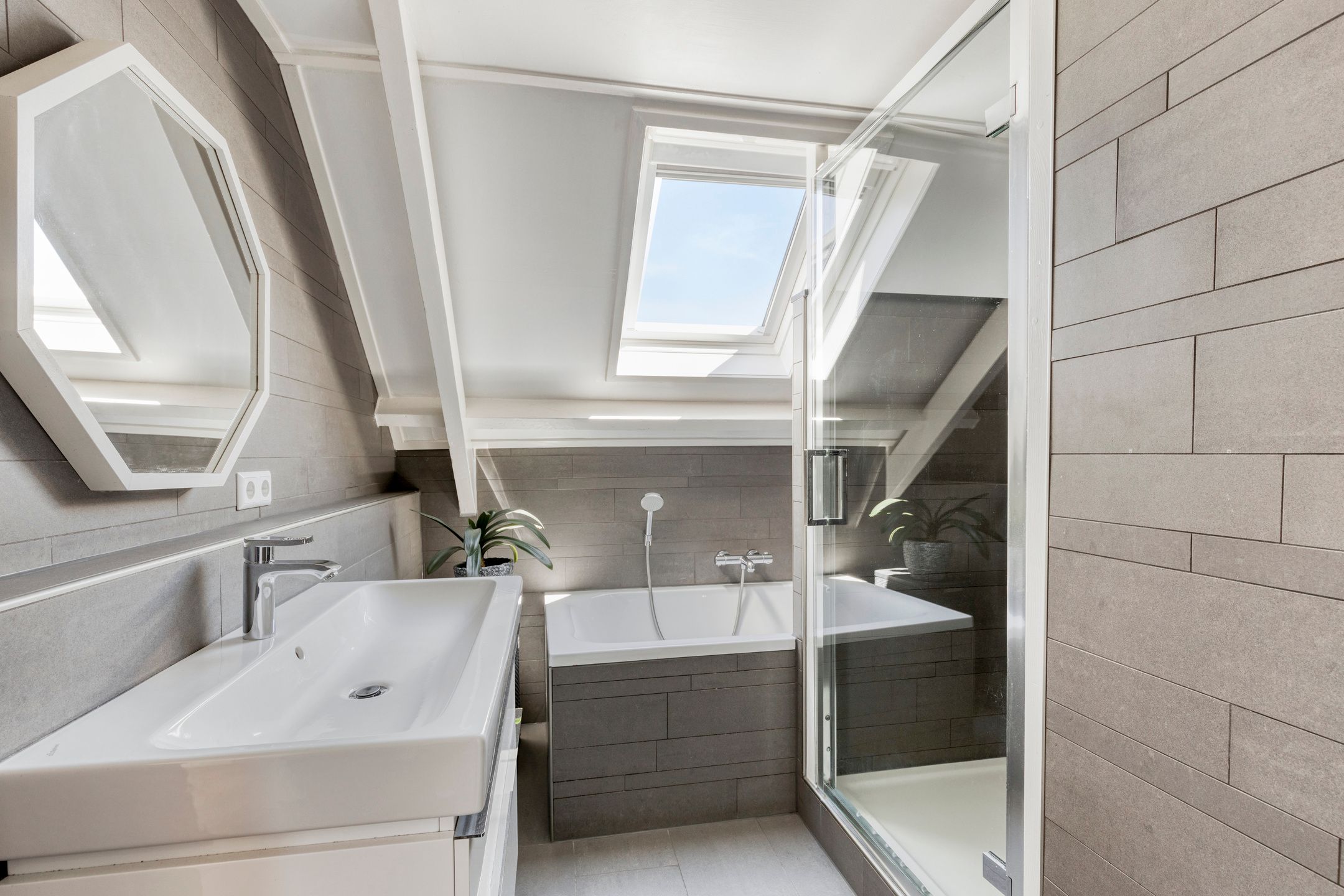 Foto 33 van Hoofdstraat 49