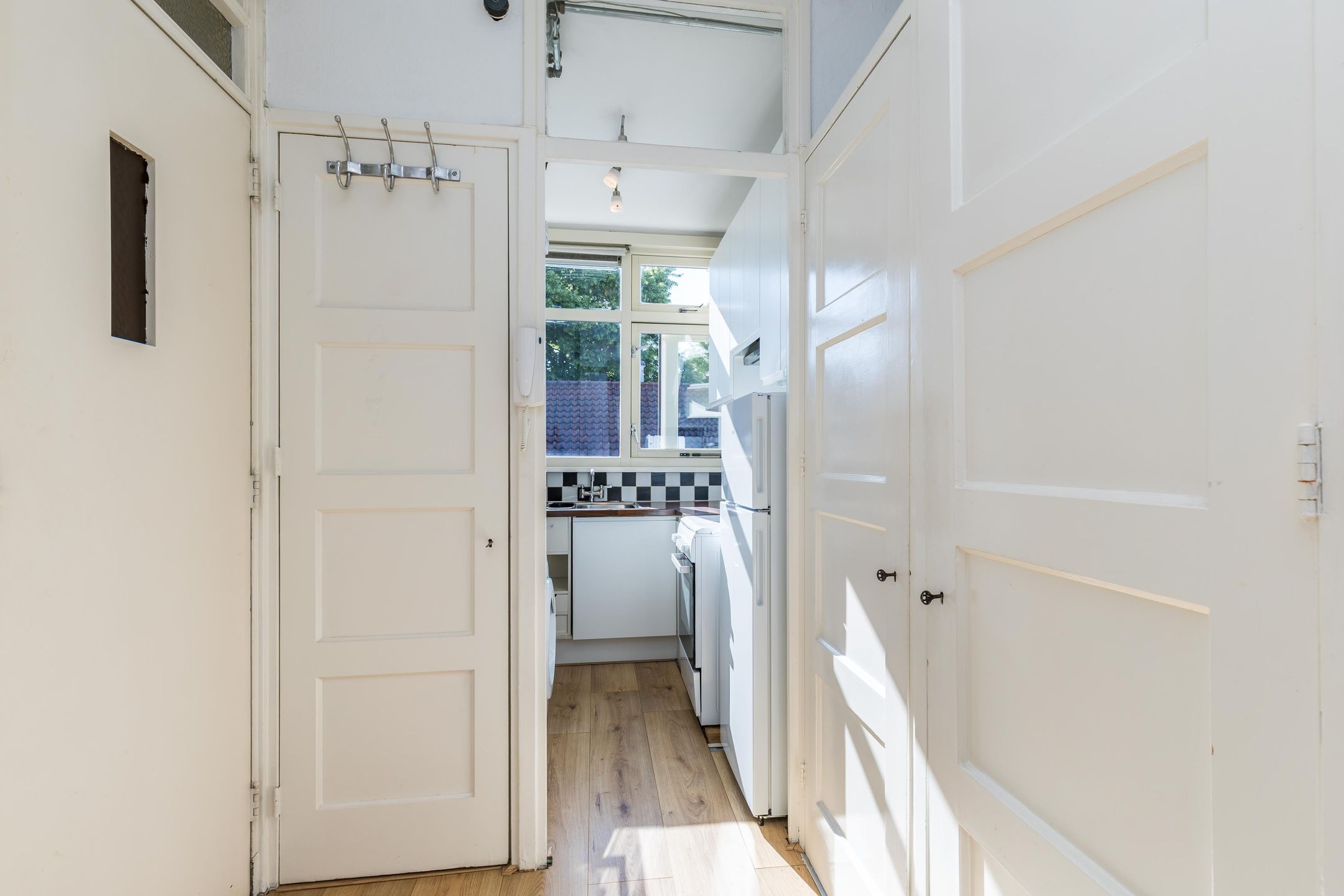 Foto 18 van Waterloostraat 43-D