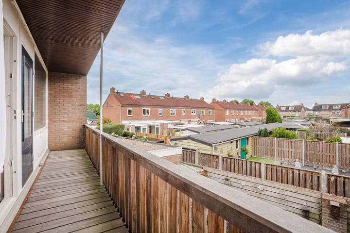 Photo 24 of Sint Maartenstraat 41