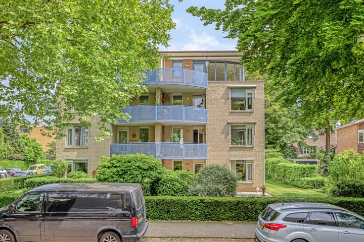 Foto 2 van Spoorstraat 35