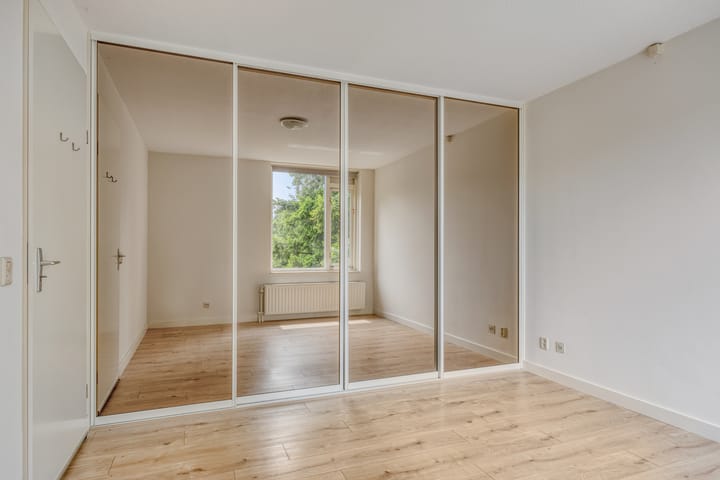 Foto 19 van Spoorstraat 35