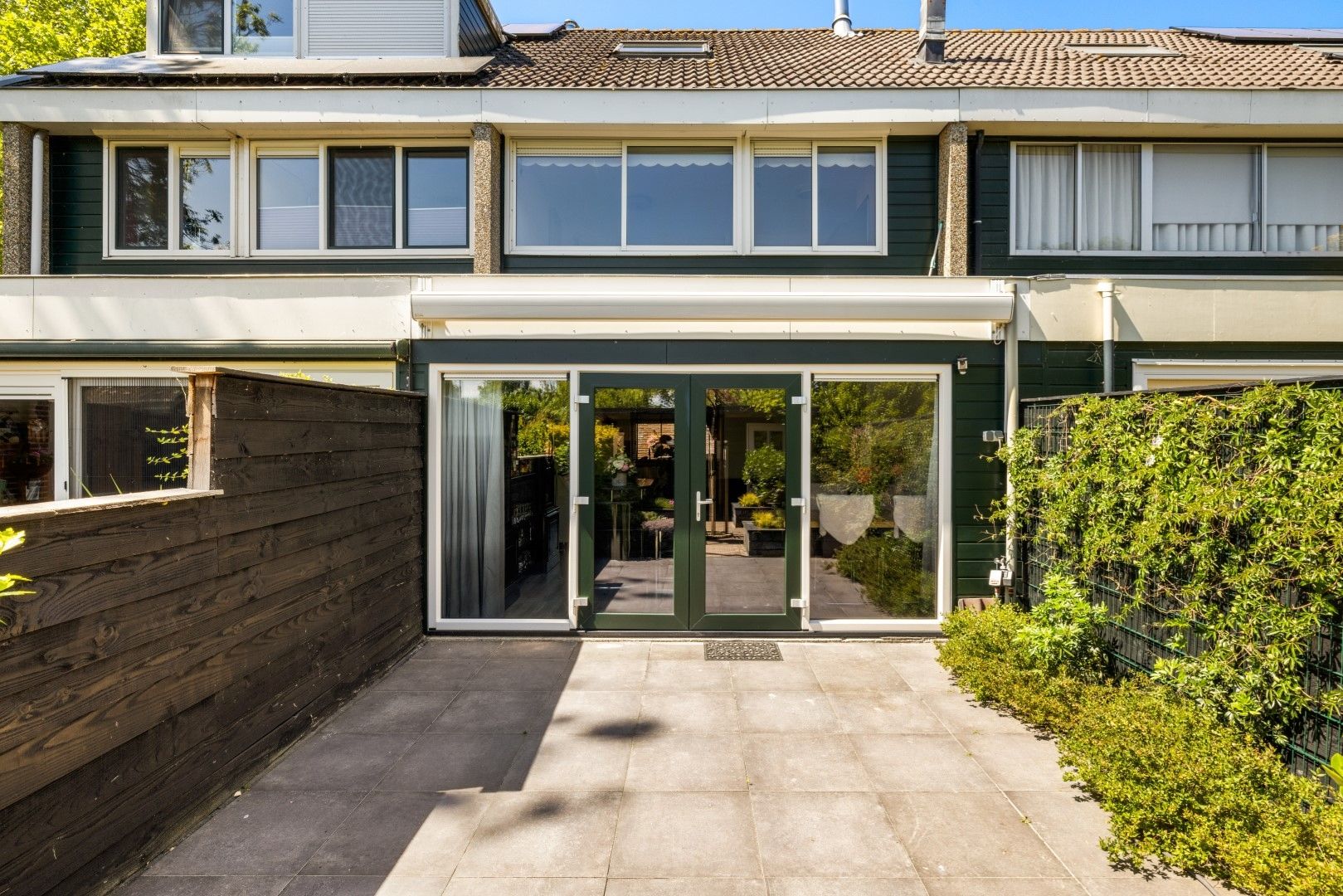 Foto 18 van Tongnaald 17