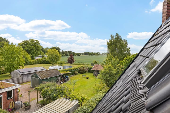 Foto 12 van Hoofdweg 207