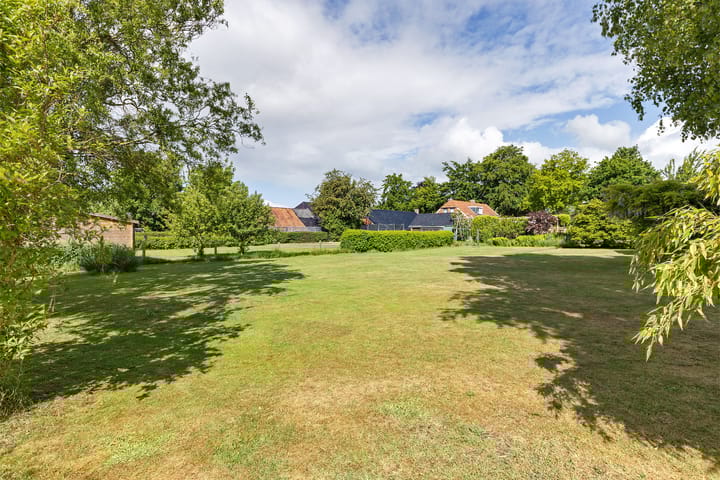 Foto 19 van Hoofdweg 207