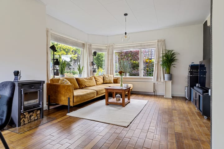 Foto 27 van Hoofdweg 207