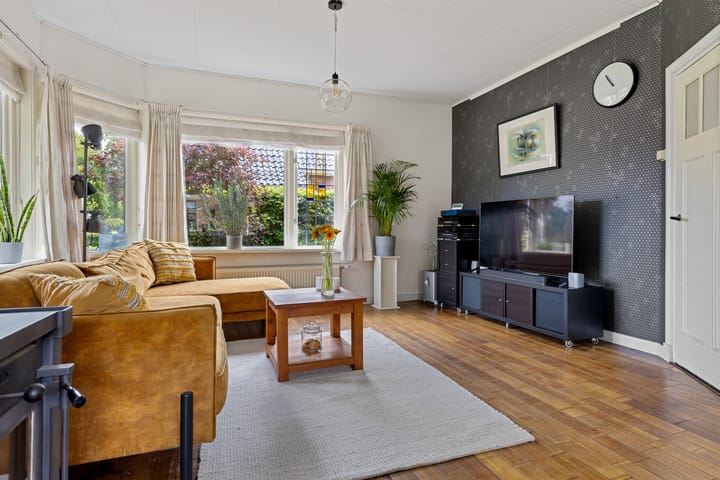 Foto 29 van Hoofdweg 207