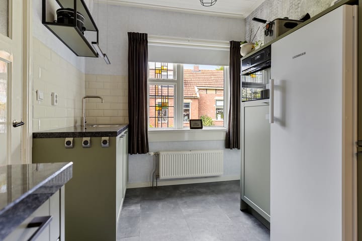 Foto 37 van Hoofdweg 207