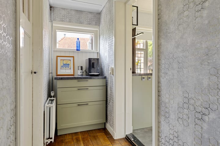 Foto 39 van Hoofdweg 207