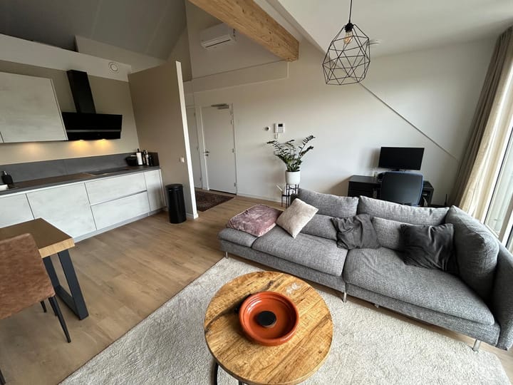 Foto 3 van Rijksweg 63-A