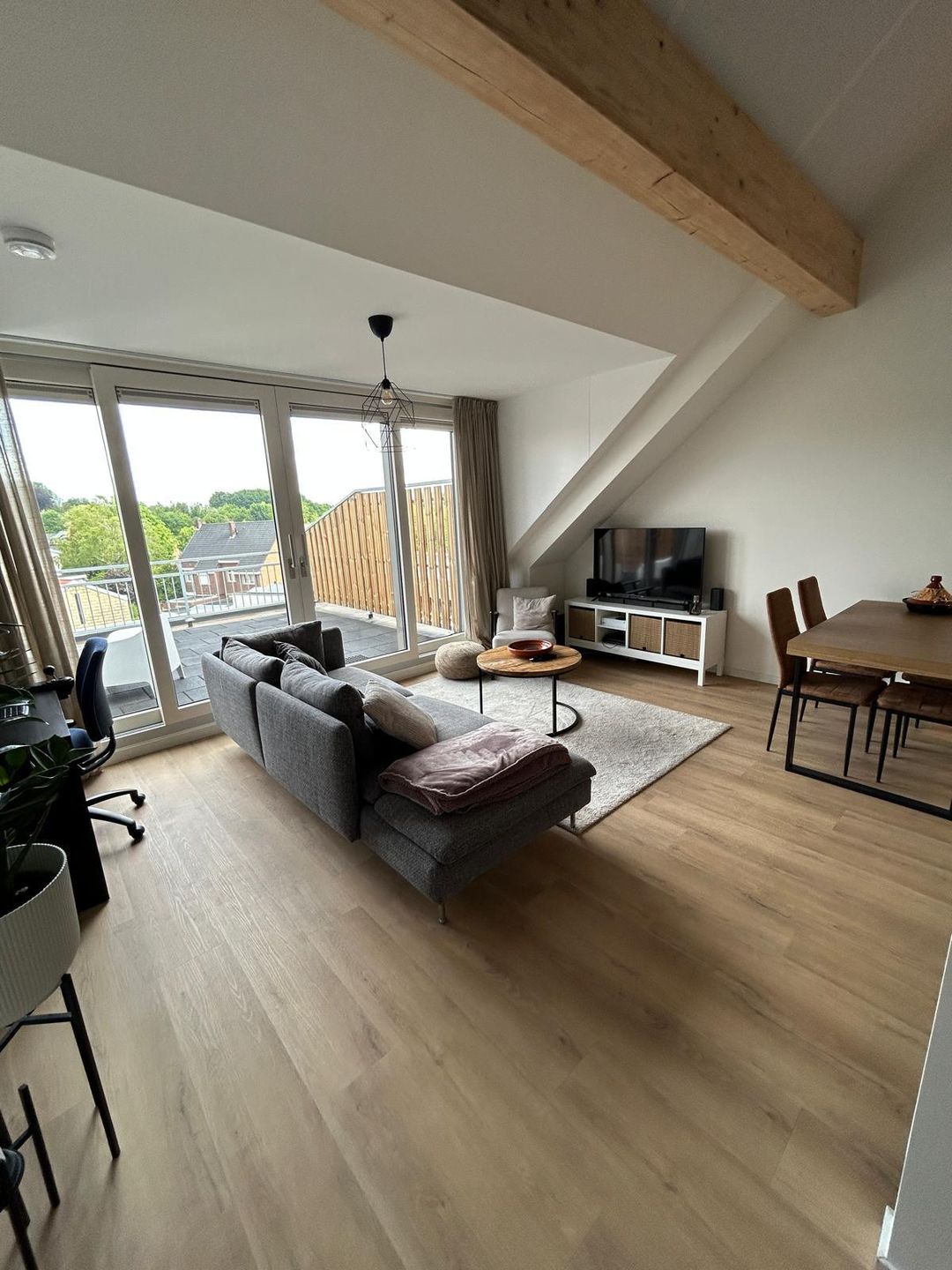 Foto 1 van Rijksweg 63-A