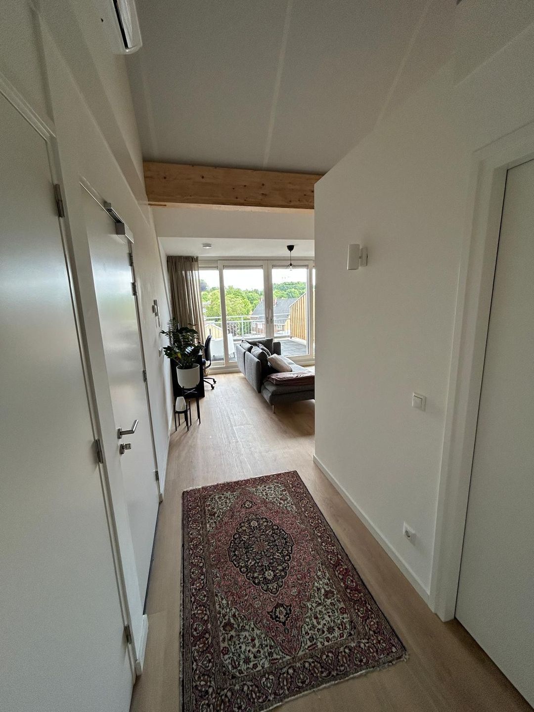 Foto 13 van Rijksweg 63-A