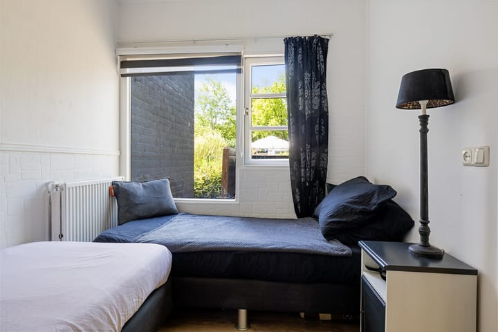 Foto 24 van Ermerzand 76