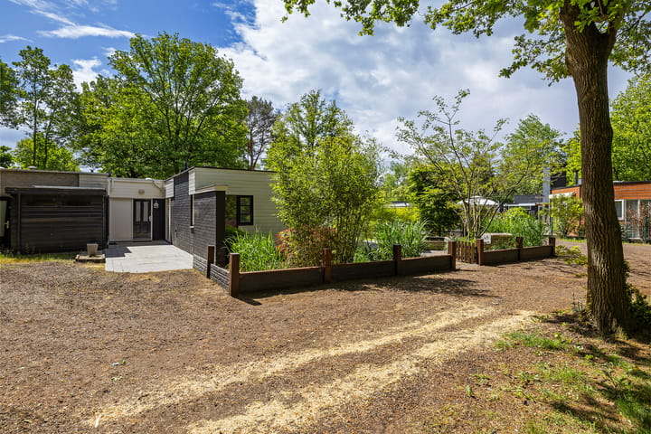 Foto 35 van Ermerzand 76