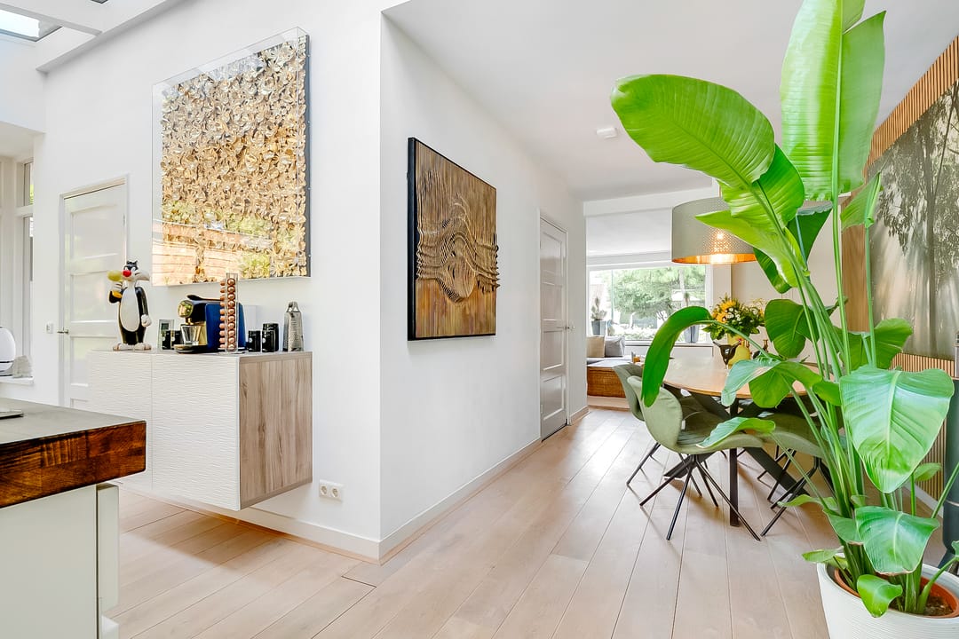 Photo 17 of Julianaweg 28