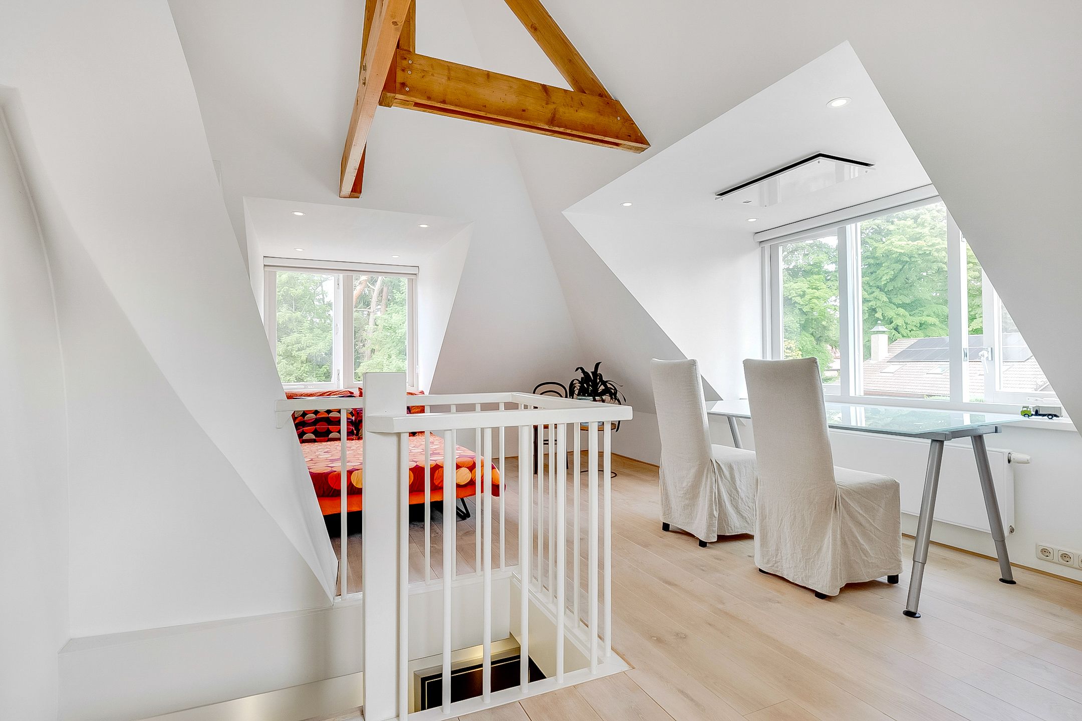 Photo 45 of Julianaweg 28