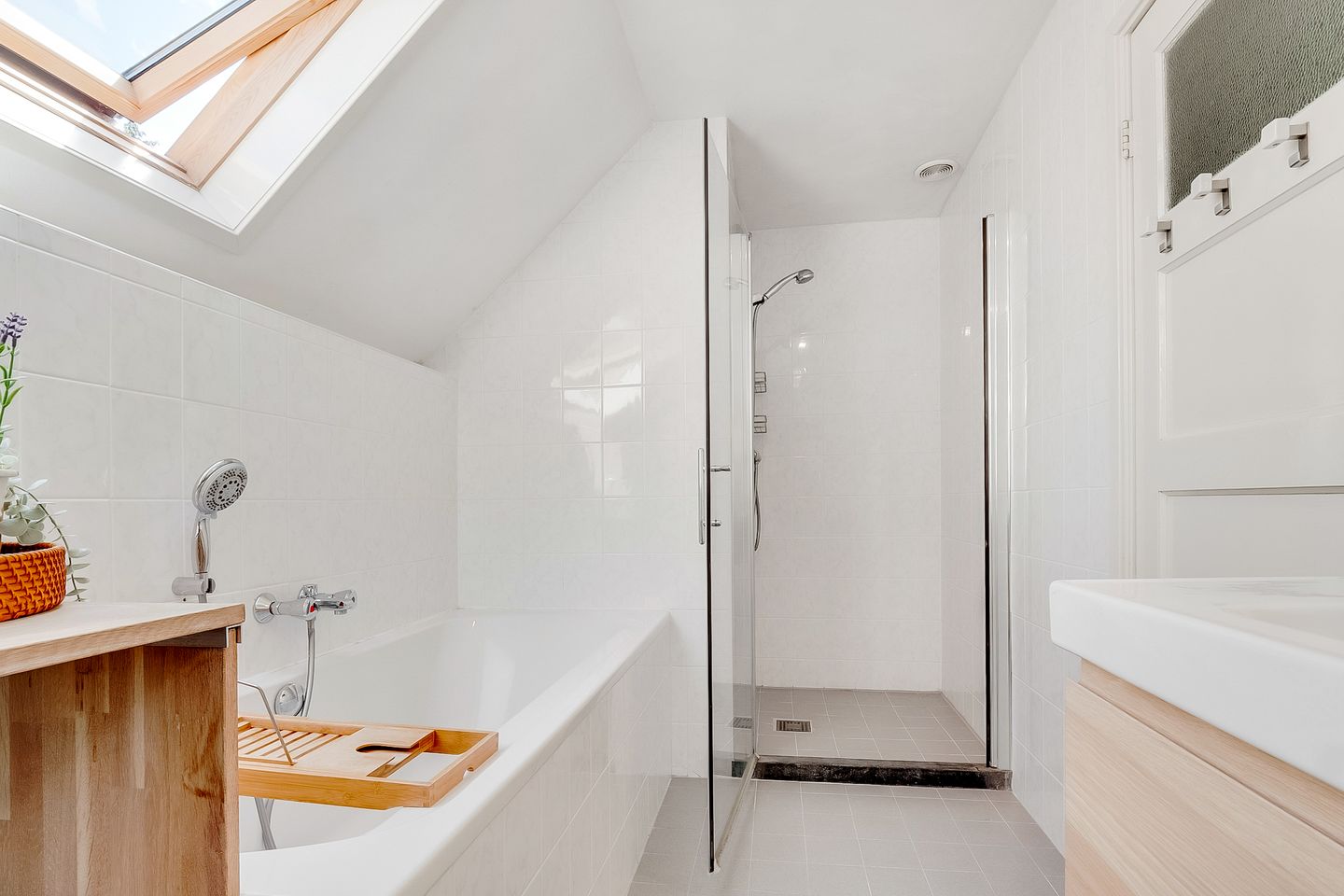 Photo 40 of Julianaweg 28