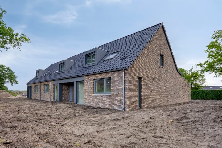 Foto 2 van Lorskensstraat 2B