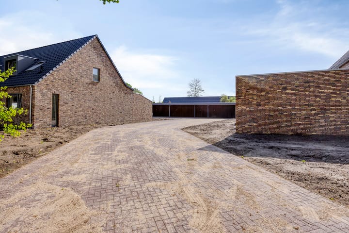 Photo 22 of Lorskensstraat 2C