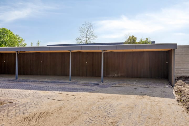 Photo 23 of Lorskensstraat 2C